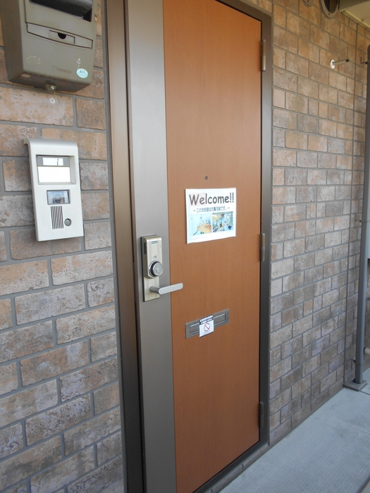 18/21 エントランス