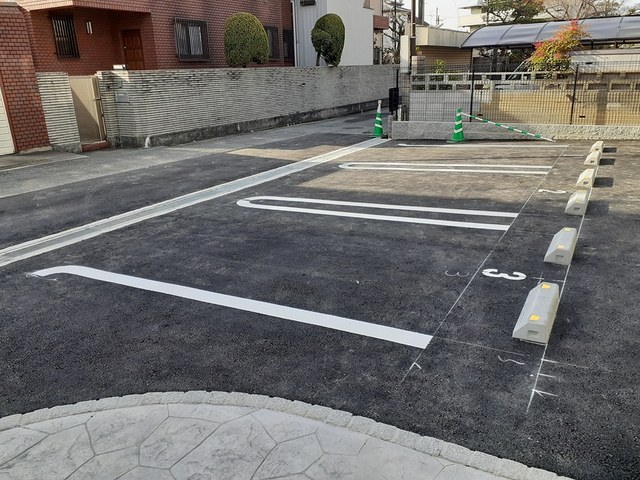 16/22 駐車場
