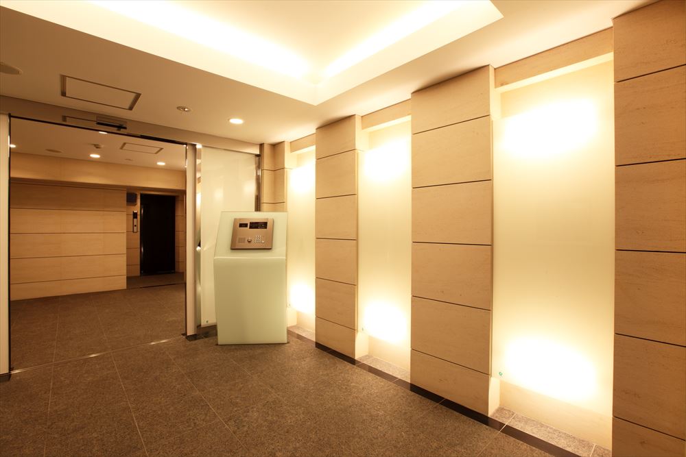 25/25 エントランス