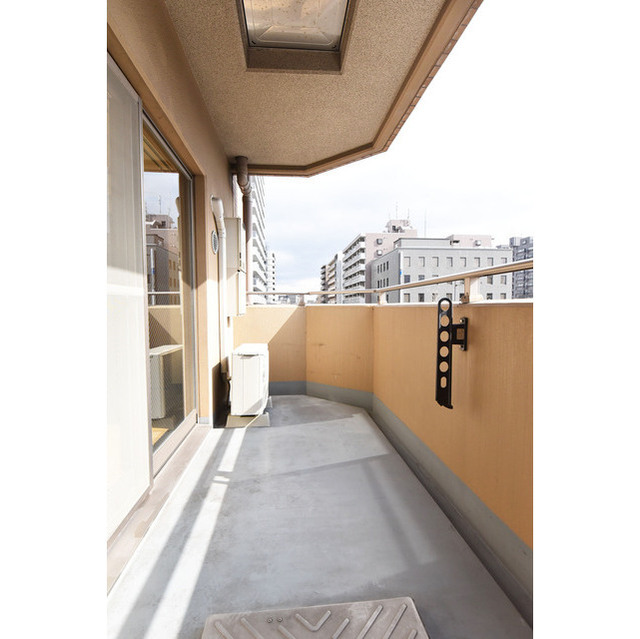 19/30 バルコニー