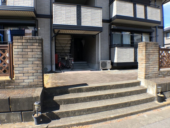 2/11 エントランス