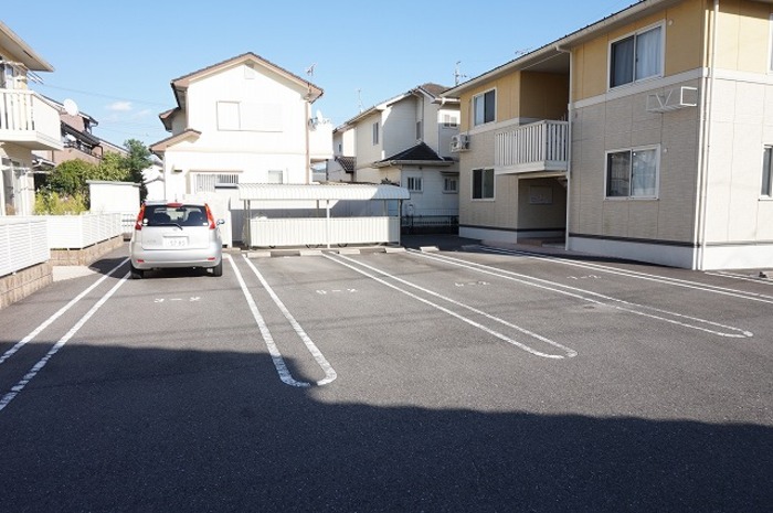 15/16 駐車場