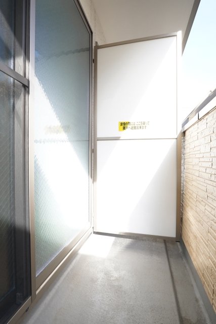 16/26 バルコニー