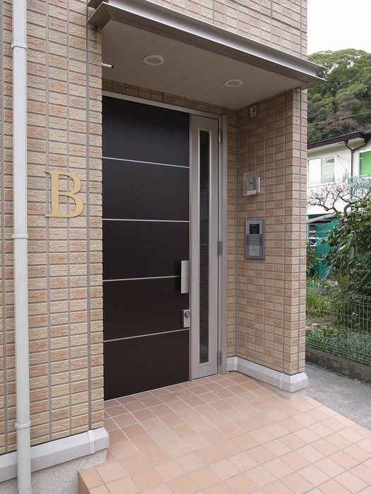 2/2 エントランス