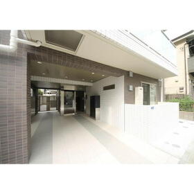 2/8 エントランス