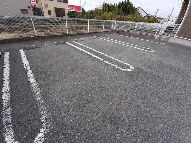 14/20 駐車場