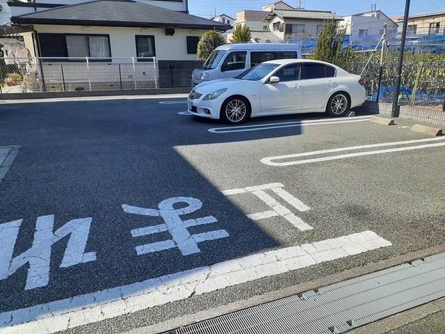 2/8 駐車場