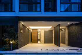 15/16 エントランス