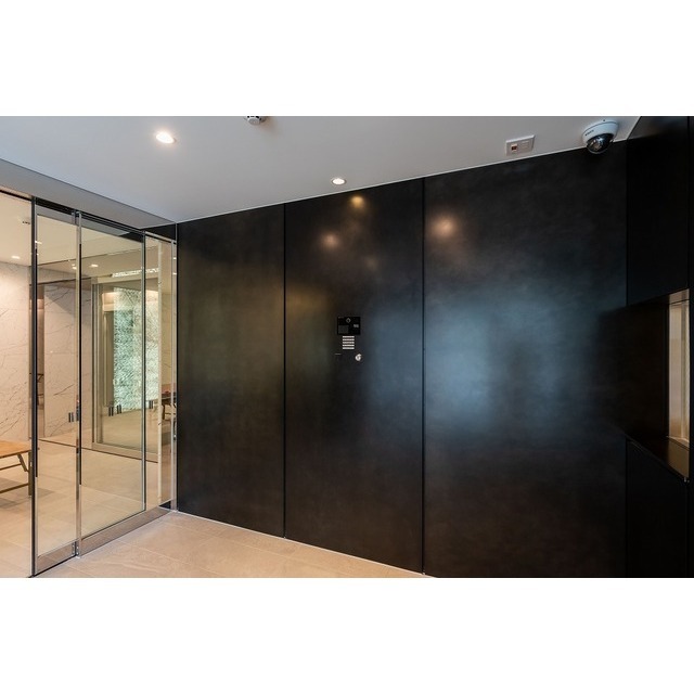 17/27 エントランス