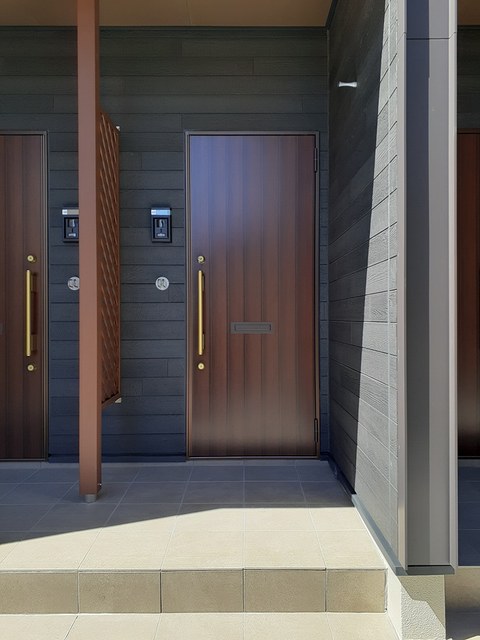 14/23 エントランス