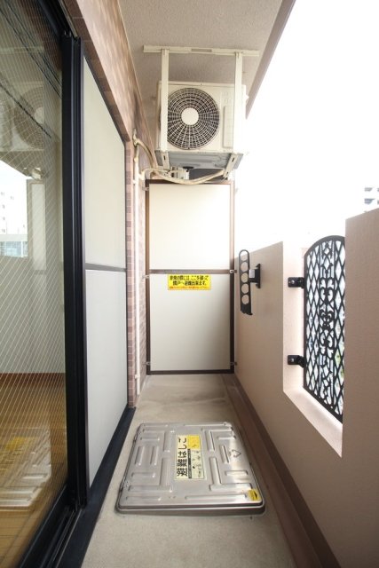 20/28 バルコニー