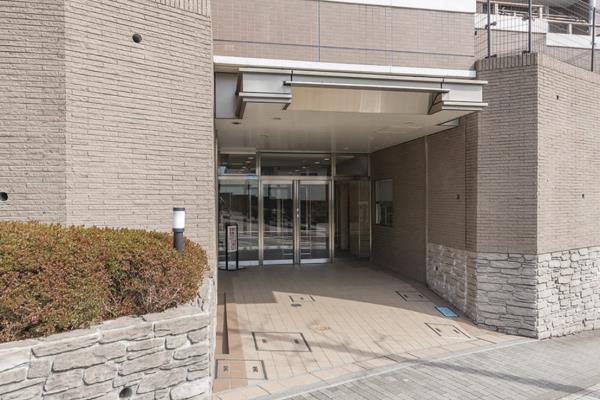 4/5 エントランス