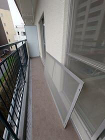 8/8 バルコニー