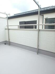 13/16 バルコニー