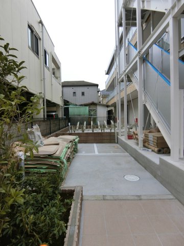 16/29 エントランス