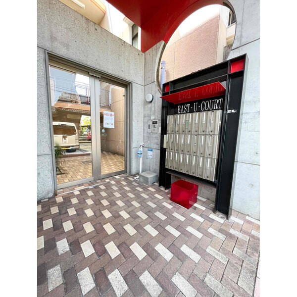 15/16 エントランス