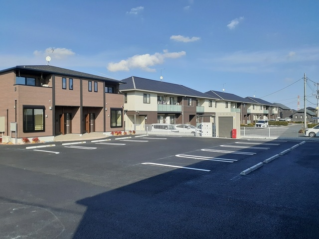 14/20 駐車場