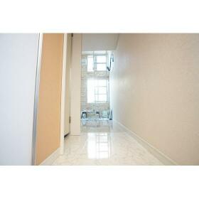 2/3 エントランス