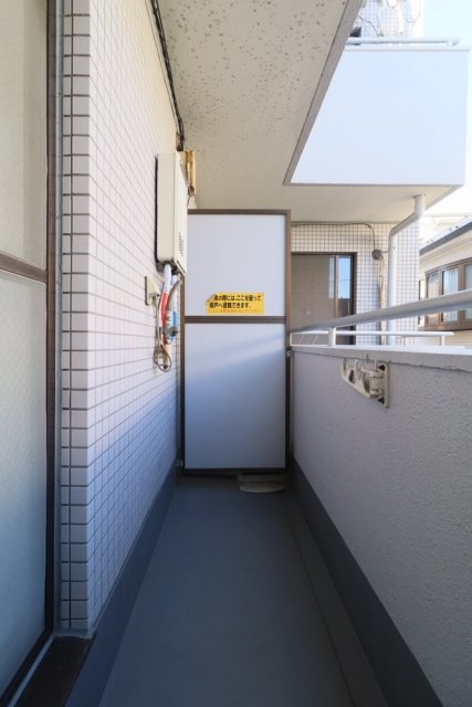 24/29 バルコニー