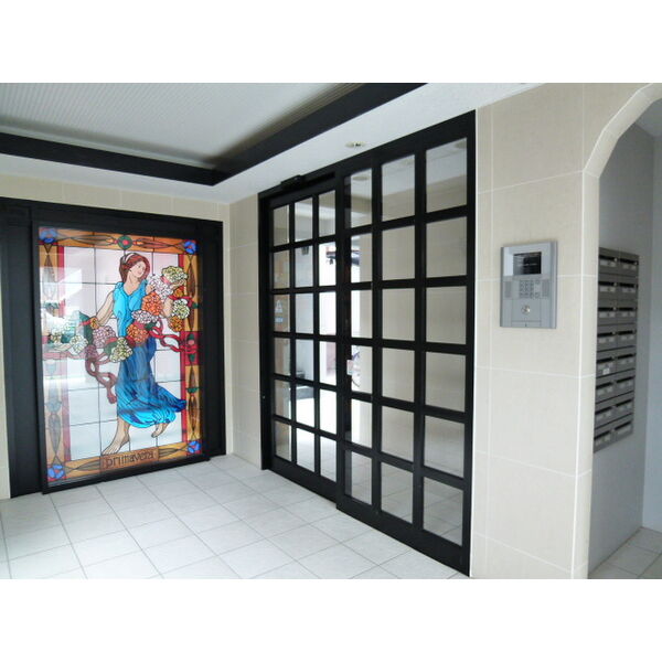 2/2 エントランス