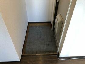 16/26 エントランス