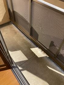 14/16 バルコニー