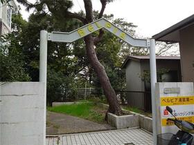 13/16 エントランス