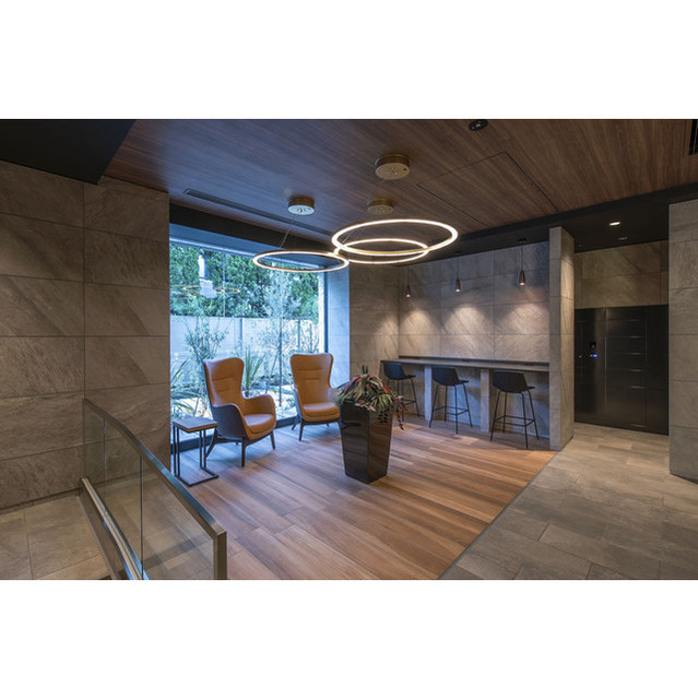 15/15 エントランス