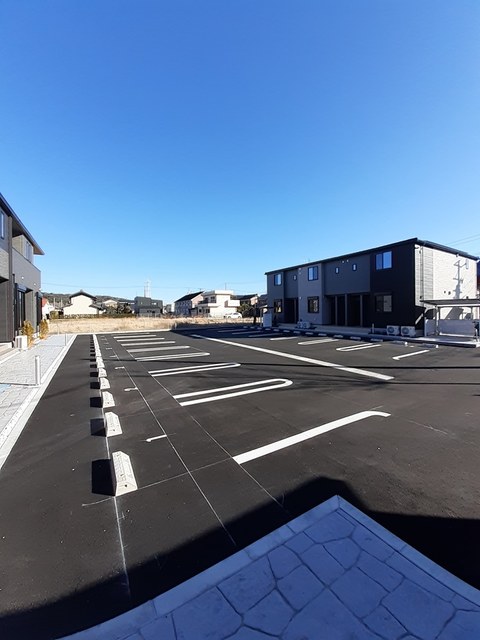 14/20 駐車場