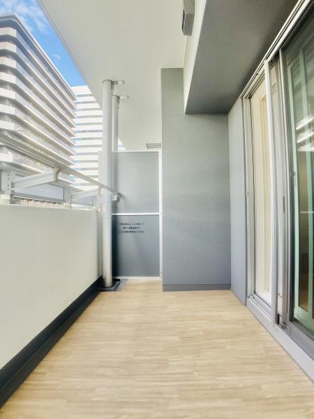 23/30 バルコニー