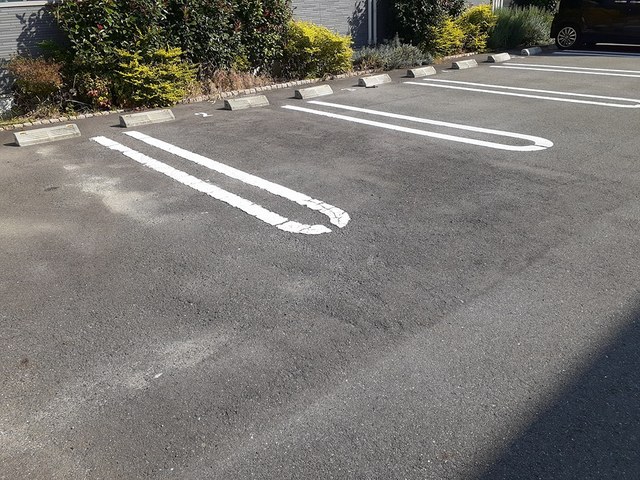 14/20 駐車場
