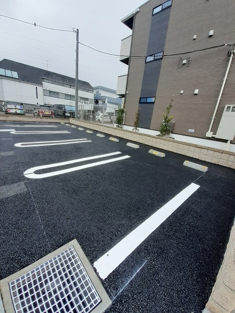 14/20 駐車場