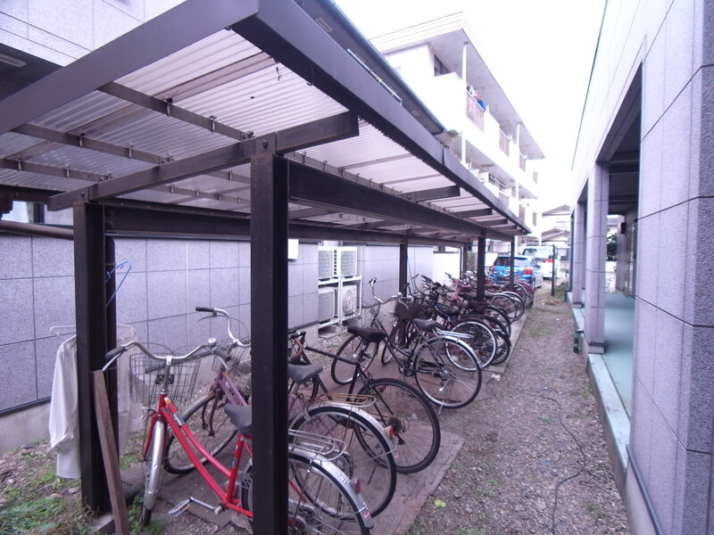 19/24 エントランス