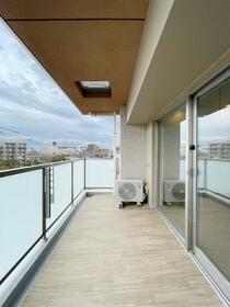 14/16 バルコニー