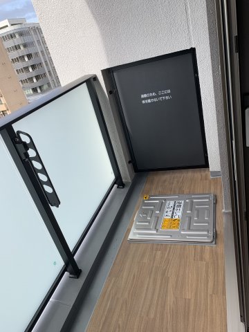 13/20 バルコニー