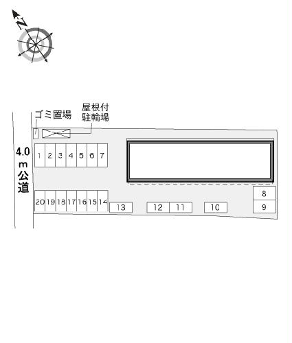 15/15 駐車場