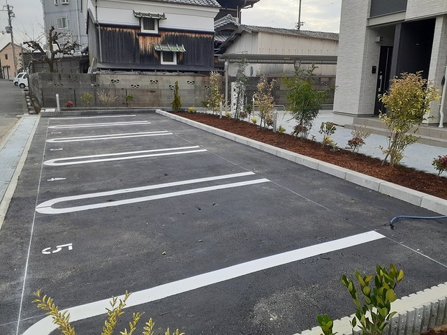 14/20 駐車場
