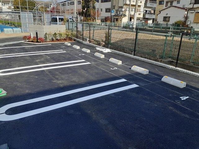 14/20 駐車場
