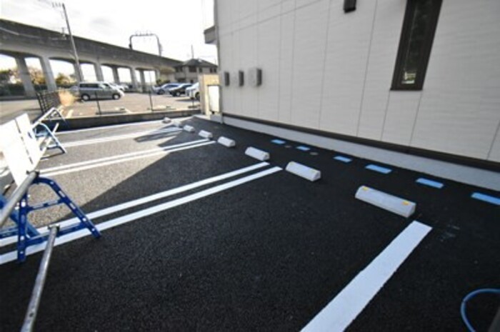 17/20 駐車場