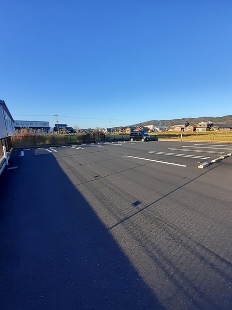 2/8 駐車場