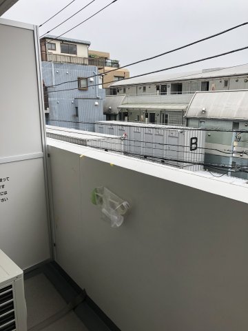 13/20 バルコニー