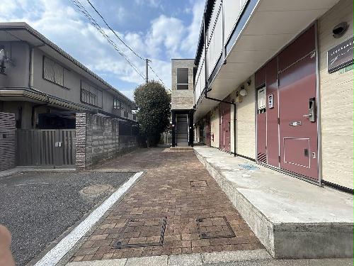 14/14 エントランス