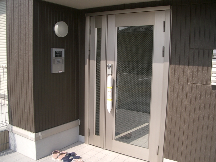 16/20 エントランス