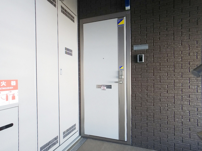 17/19 エントランス