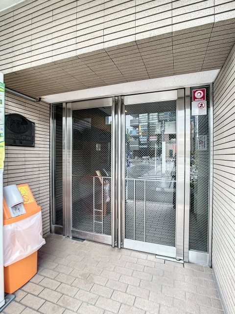 6/8 エントランス