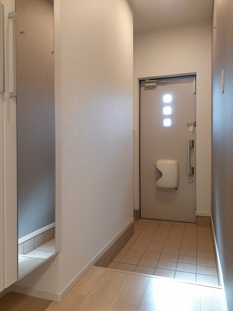 6/24 玄関