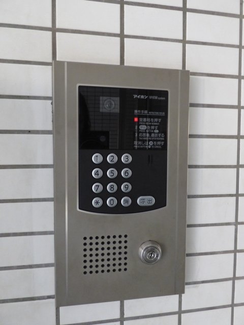 21/24 エントランス