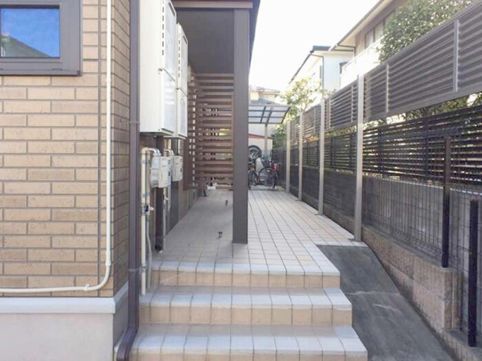 19/21 エントランス