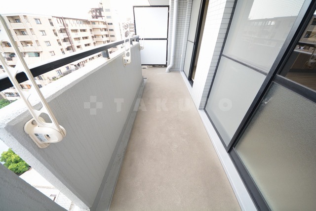 23/30 バルコニー