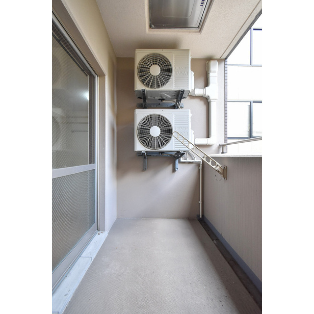 17/30 バルコニー